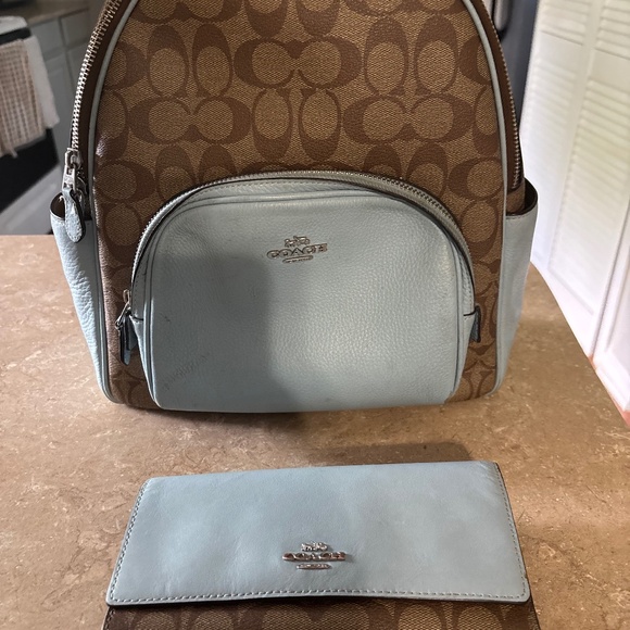 Coach Purses - Picture 1 of 2